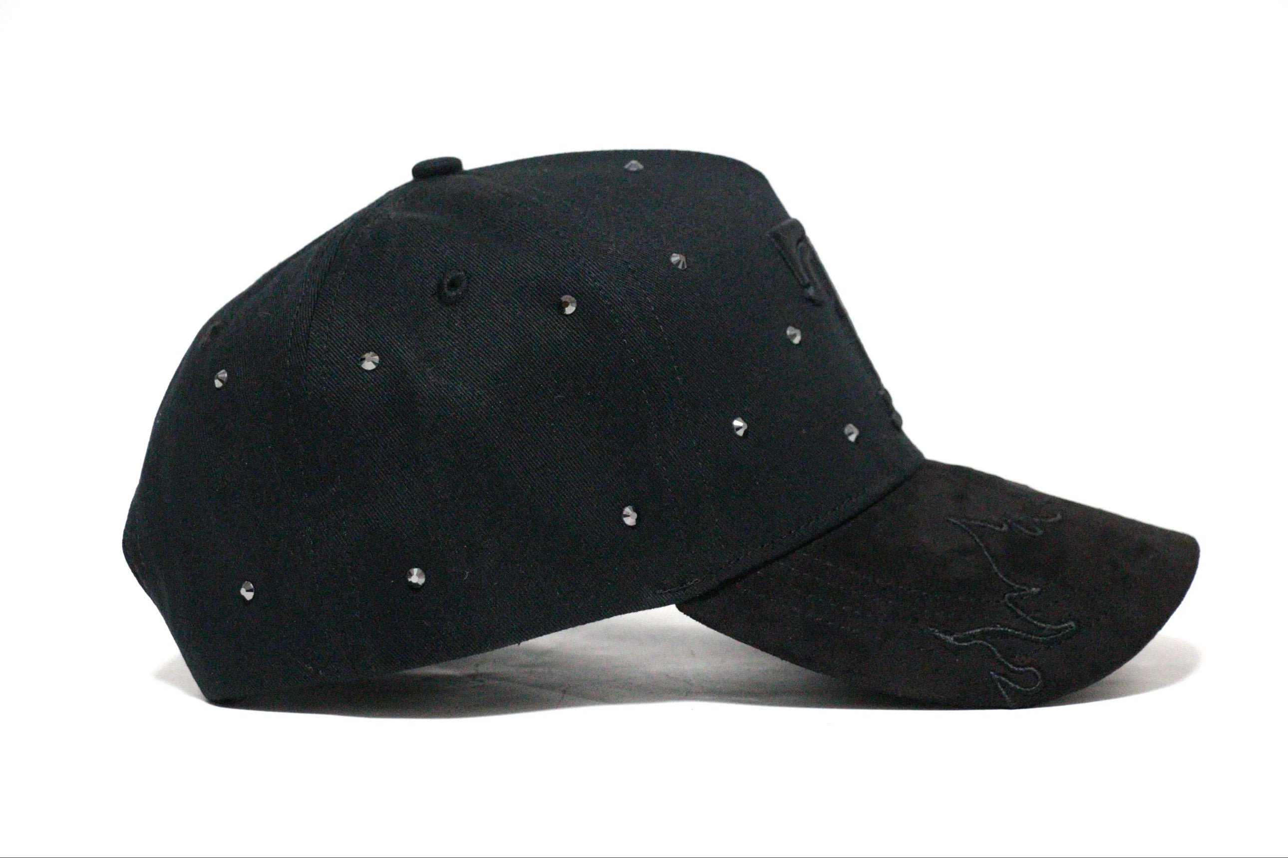 T-total black cap